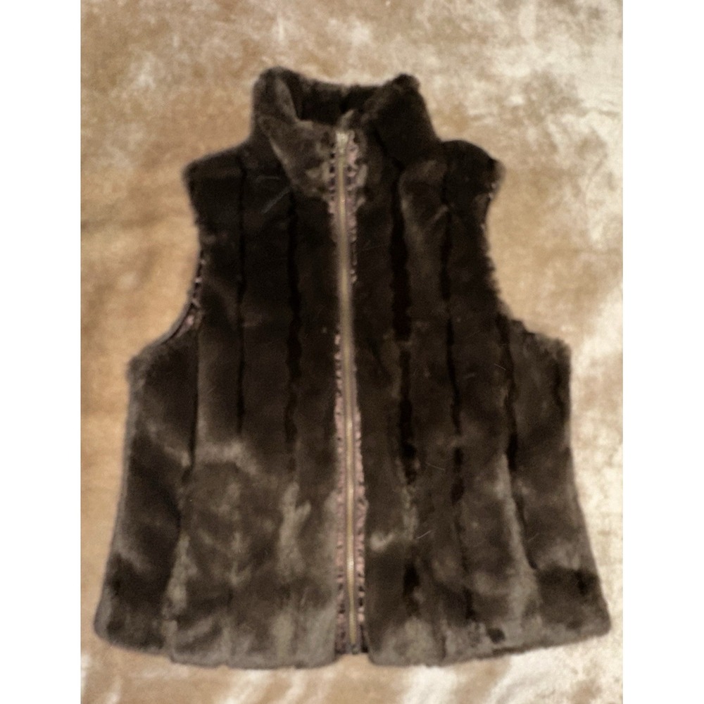 Express Vest Size M Faux Fur Zip Pockets Collar Striped Lined Acrylic Collar